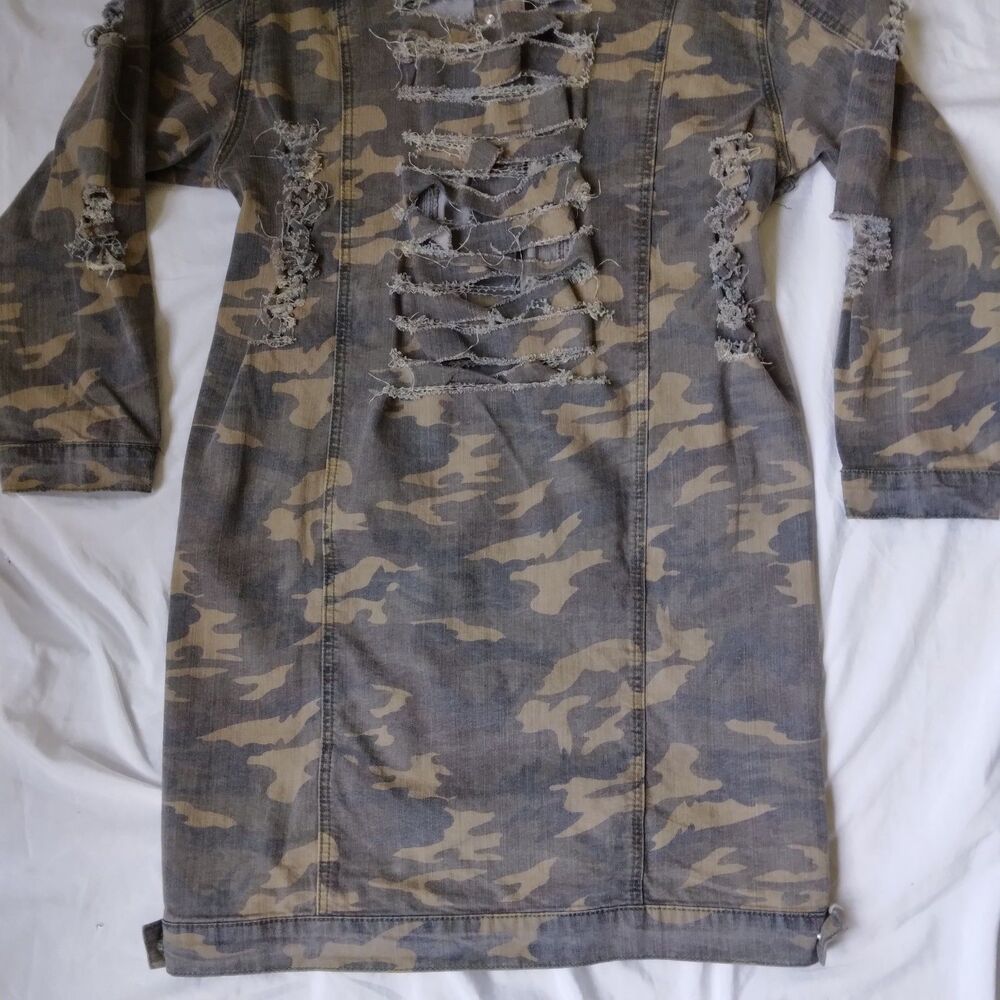 Thrill Jeans Denim Jacket Green Camo Distressed Frayed Grunge Womens Large - Picture 10 of 11